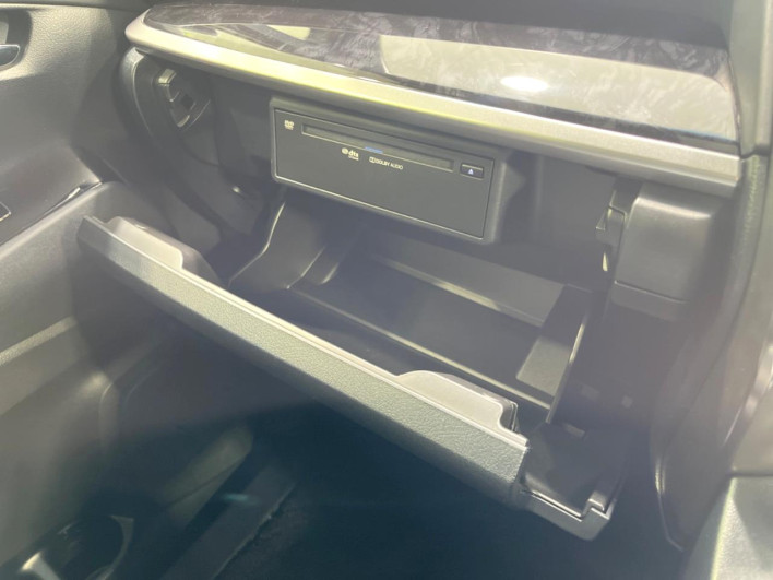 2020 Toyota Alphard 3BA-AGH30W (UW-69f020f80e171)[29]