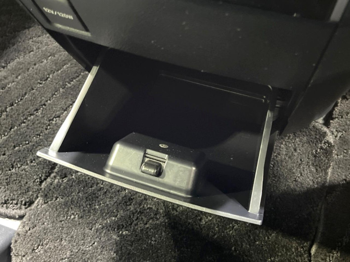 2020 Toyota Alphard 3BA-AGH30W (UW-69f020f80e171)[27]