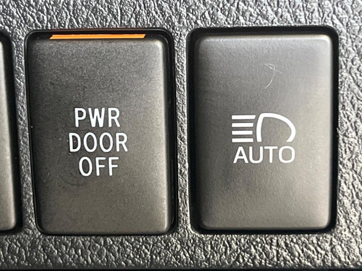 2020 Toyota Alphard 3BA-AGH30W (UW-69f020f873a12)[26]