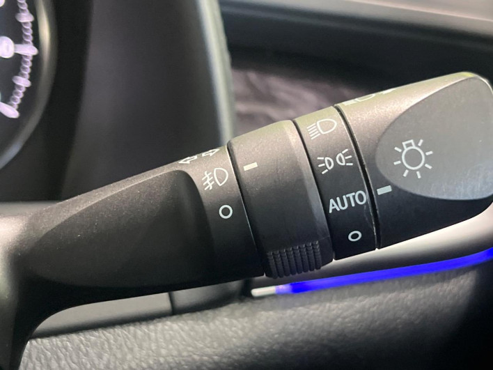 2020 Toyota Alphard 3BA-AGH30W (UW-69f020f873a12)[22]