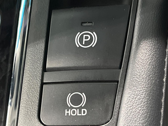 2020 Toyota Alphard 3BA-AGH30W (UW-69f020f873a12)[9]