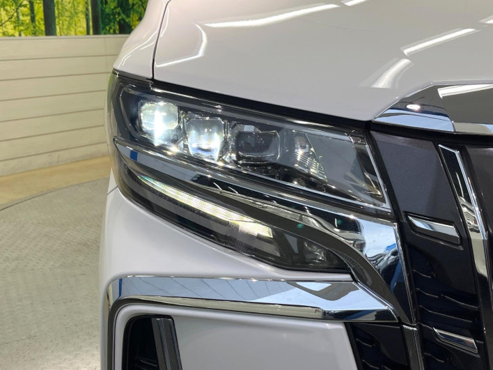 2020 Toyota Alphard 3BA-AGH30W (UW-69f020f99e674)[8]