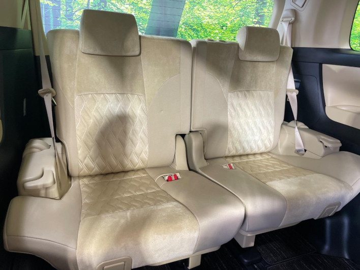 2021 Toyota Alphard 3BA-AGH30W (UW-69f020f9b306e)[26]