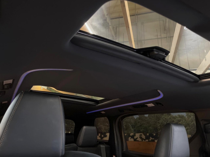 2021 Toyota Alphard 3BA-AGH30W (UW-69f020fa39c2e)[27]