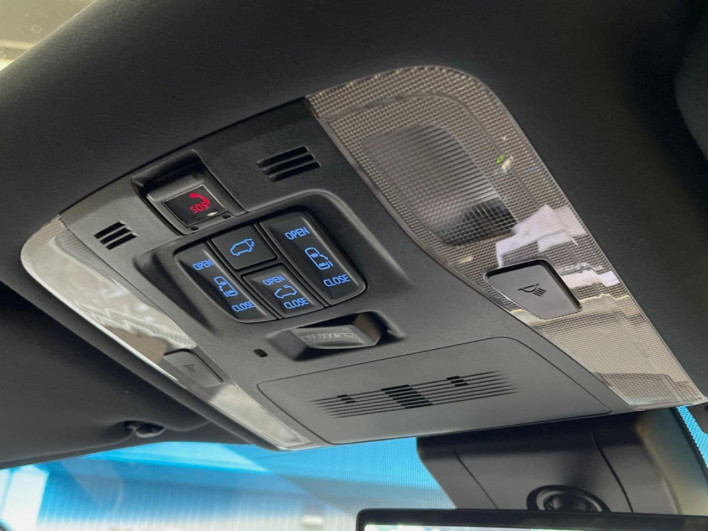 2021 Toyota Alphard 3BA-AGH30W (UW-69f020fa39c2e)[16]