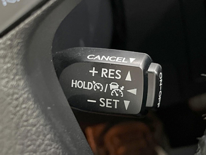 2022 Toyota Alphard 3BA-AGH30W (UW-69f020fad23ae)[28]