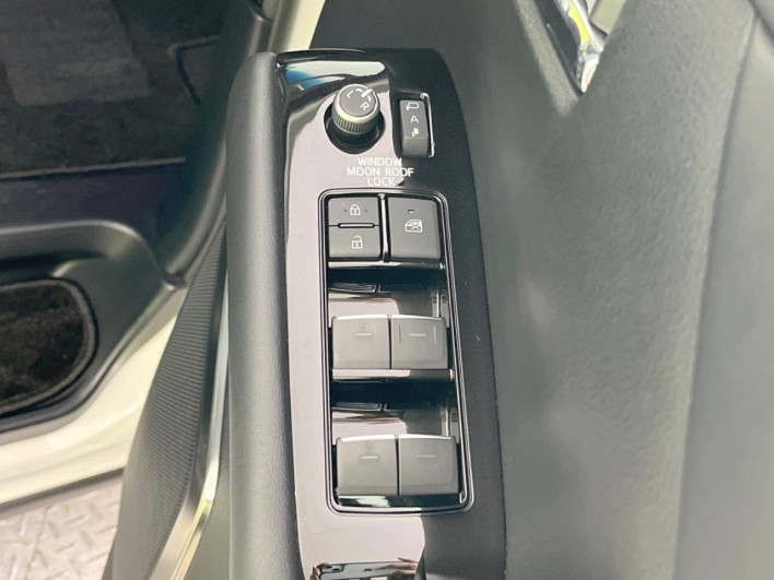 2022 Toyota Alphard 3BA-AGH30W (UW-69f020fad23ae)[23]