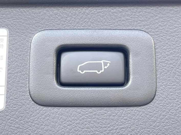 2022 Toyota Alphard 3BA-AGH30W (UW-69f020fad23ae)[10]