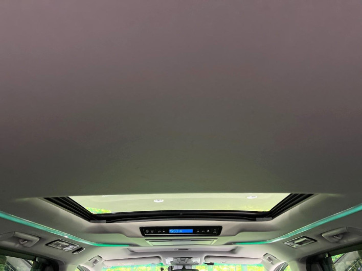 2022 Toyota Alphard 3BA-AGH30W (UW-69f020fbbe229)[12]
