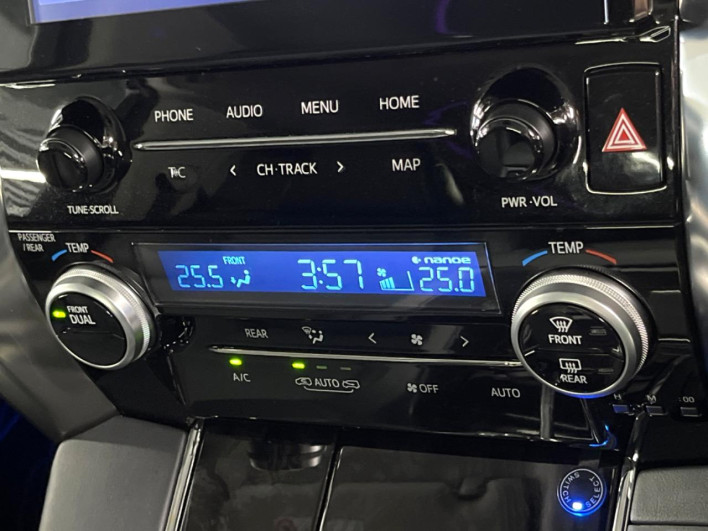 2022 Toyota Alphard 3BA-AGH30W (UW-69f020fbcd71f)[24]