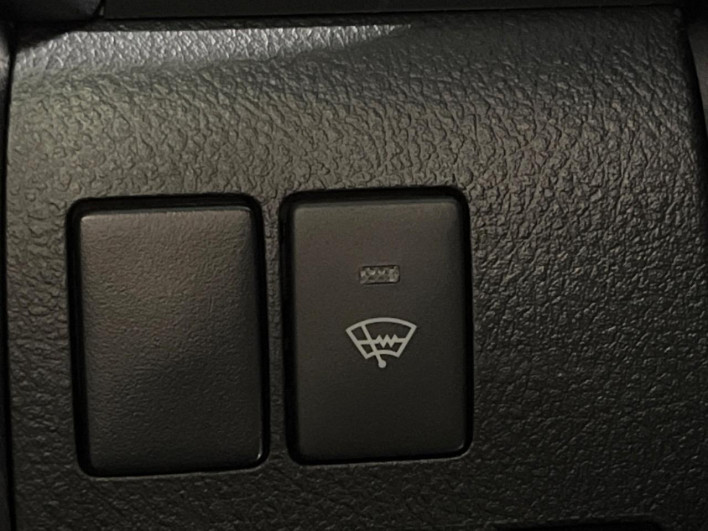 2022 Toyota Alphard 3BA-AGH30W (UW-69f020fbcd71f)[19]