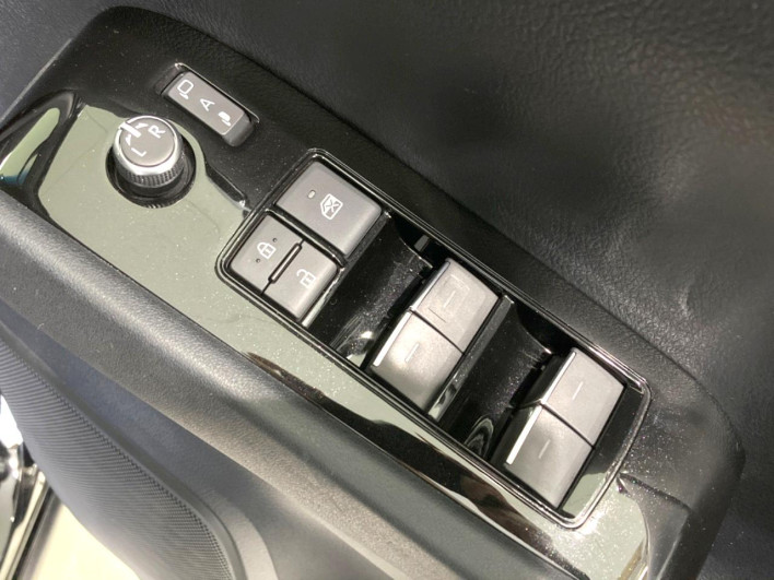 2021 Toyota Alphard 3BA-AGH30W (UW-69f020fc1b3a9)[12]