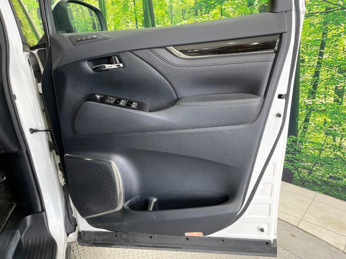 2015 Toyota Vellfire DBA-AGH35W (UW-69f020fcb285b)[14]