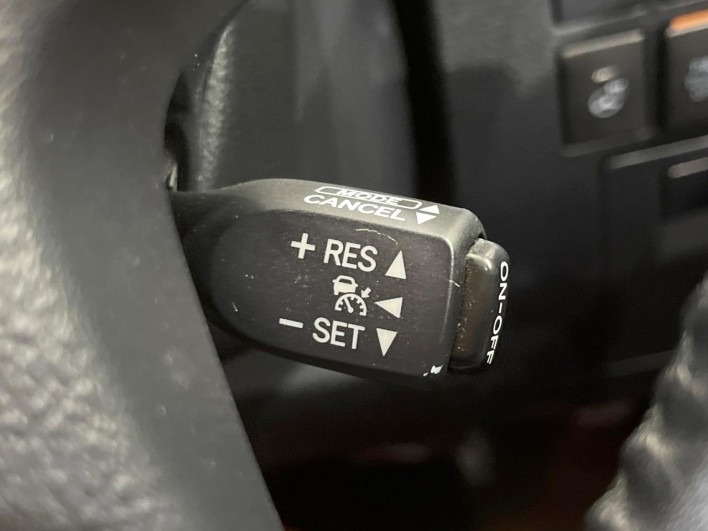 2015 Toyota Vellfire DBA-AGH35W (UW-69f020fcb285b)[29]