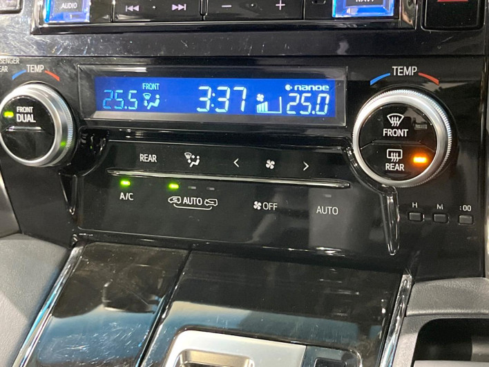 2015 Toyota Vellfire DBA-AGH35W (UW-69f020fcb285b)[24]