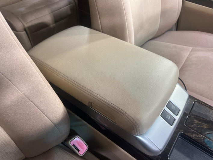 2012 Toyota Alphard Hybrid DAA-ATH20W (UW-69f020fec22a9)[22]