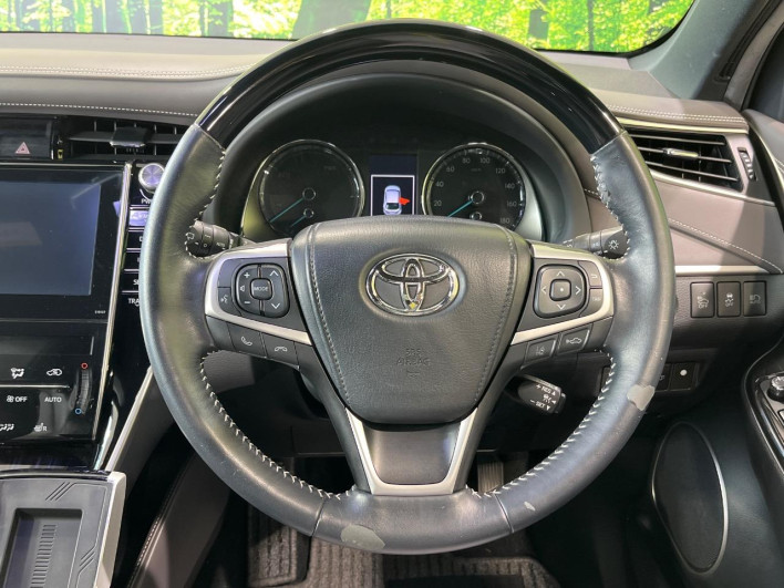 2016 Toyota Harrier Hybrid DAA-AVU65W (UW-69f021003af42)[25]