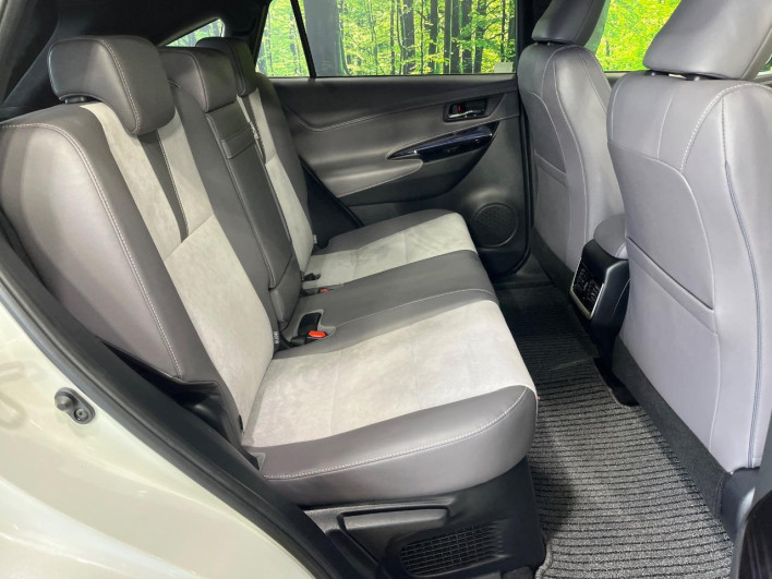 2016 Toyota Harrier Hybrid DAA-AVU65W (UW-69f021003af42)[19]