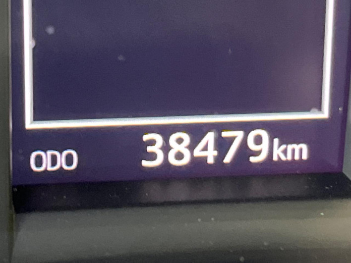 2016 Toyota Harrier Hybrid DAA-AVU65W (UW-69f021003af42)[2]