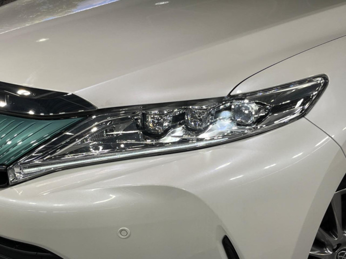 2018 Toyota Harrier Hybrid DAA-AVU65W (UW-69f021003c965)[9]