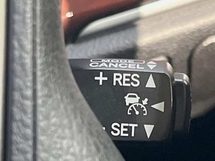 2014 Toyota Crown Hybrid DAA-AWS210 (UW-69f0210089cd2)[29]