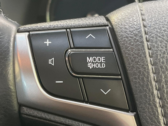 2014 Toyota Crown Hybrid DAA-AWS210 (UW-69f0210089cd2)[27]