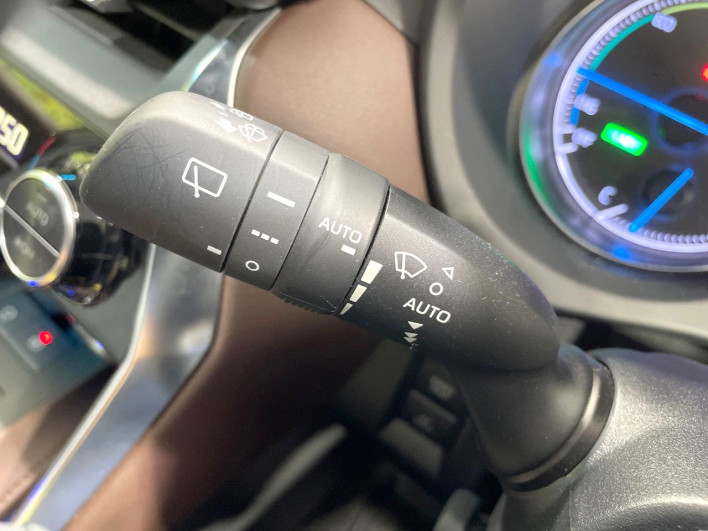 2020 Toyota Harrier Hybrid 6AA-AXUH80 (UW-69f0210226ba6)[19]