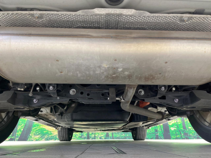 2021 Toyota Harrier Hybrid 6AA-AXUH80 (UW-69f02102c6985)[28]