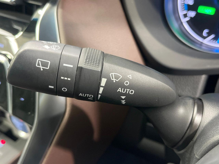 2021 Toyota Harrier Hybrid 6AA-AXUH80 (UW-69f02102c6985)[23]