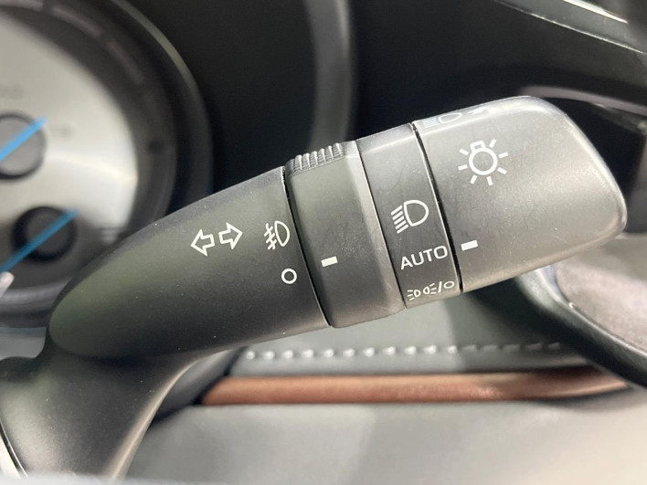 2021 Toyota Harrier Hybrid 6AA-AXUH80 (UW-69f02102c6985)[22]