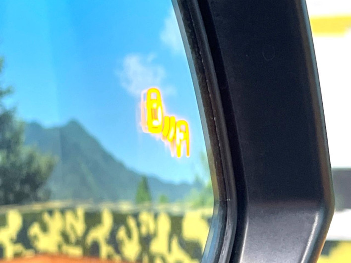 2023 Toyota Harrier Hybrid 6AA-AXUH80 (UW-69f02104426b5)[26]