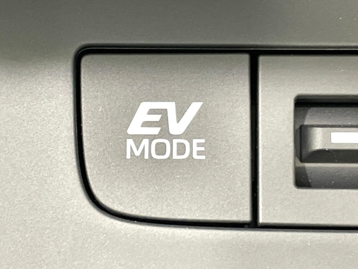 2025 Toyota Harrier Hybrid 6AA-AXUH85 (UW-69f0210698e0f)[16]