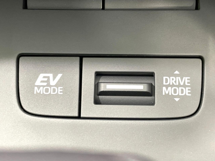 2025 Toyota Harrier Hybrid 6AA-AXUH85 (UW-69f0210698e0f)[14]