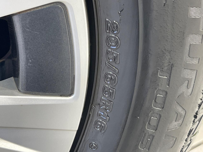 2018 Toyota Camry DAA-AXVH70 (UW-69f02106a2c9f)[8]