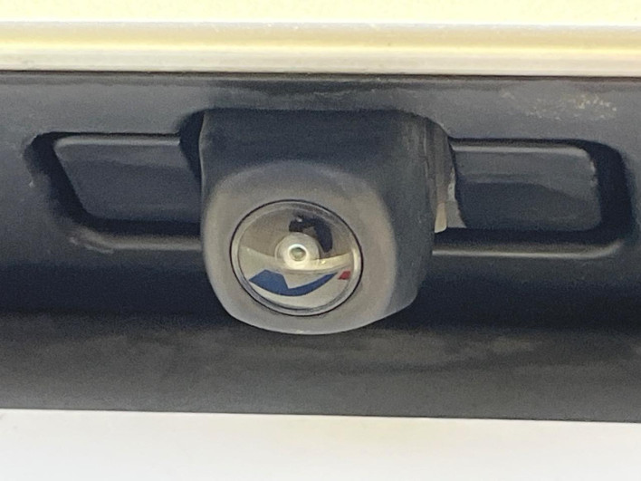 2018 Toyota Camry DAA-AXVH70 (UW-69f02106a2c9f)[19]