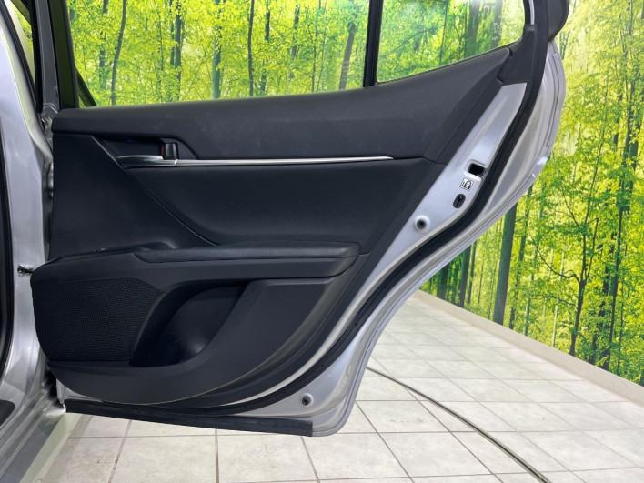 2018 Toyota Camry DAA-AXVH70 (UW-69f02106a2c9f)[28]