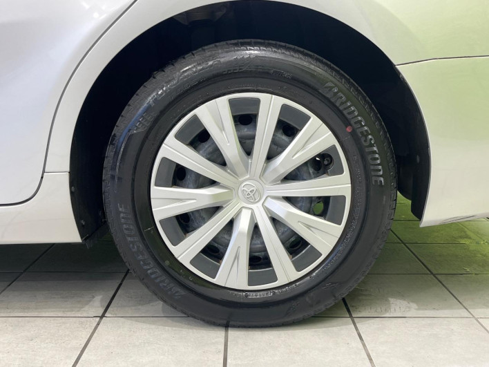 2018 Toyota Camry DAA-AXVH70 (UW-69f02106a2c9f)[11]