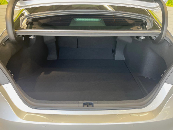 2020 Toyota Camry DAA-AXVH70 (UW-69f02107df837)[26]