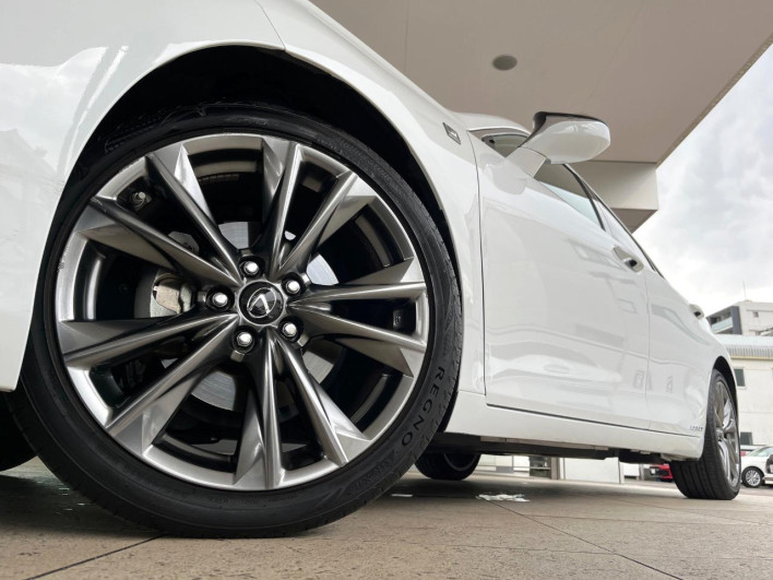 2019 Lexus ES 6AA-AXZH10 (UW-69f02108225de)[5]