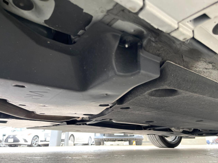 2019 Lexus ES 6AA-AXZH10 (UW-69f02108225de)[15]