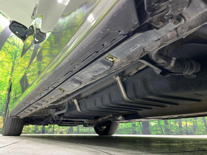 2018 Toyota Vellfire Hybrid DAA-AYH30W (UW-69f02108996ad)[21]