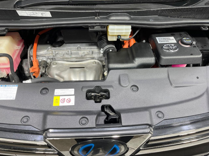 2018 Toyota Vellfire Hybrid DAA-AYH30W (UW-69f02108996ad)[4]