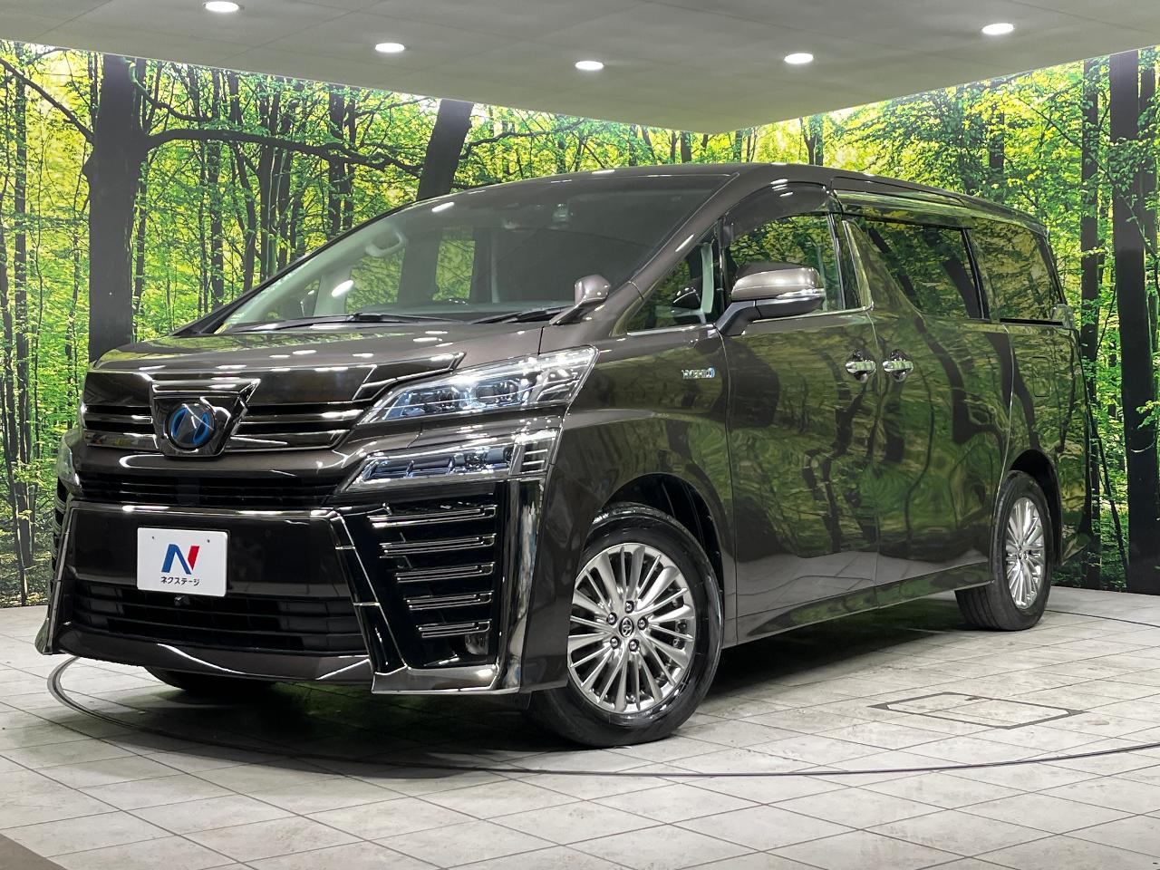 2018 Toyota Vellfire Hybrid DAA-AYH30W