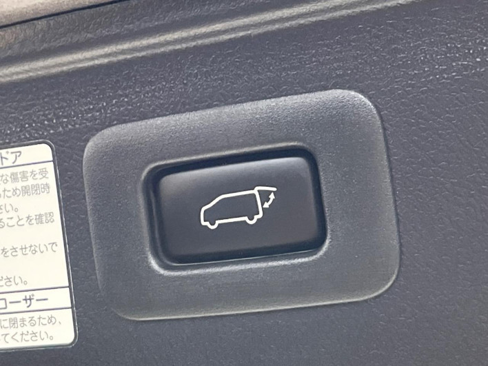 2018 Toyota Vellfire Hybrid DAA-AYH30W (UW-69f02108996ad)[16]