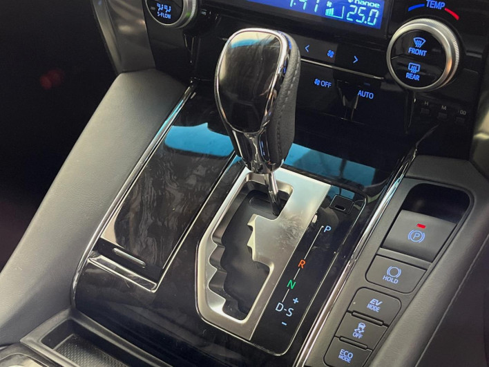 2021 Toyota Vellfire Hybrid 6AA-AYH30W (UW-69f02108bfd44)[20]