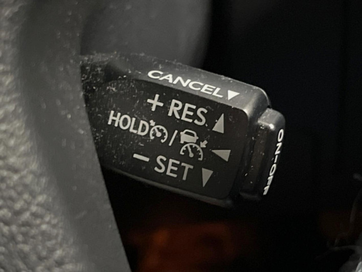 2022 Toyota Alphard Hybrid 6AA-AYH30W (UW-69f02109e5ea9)[15]