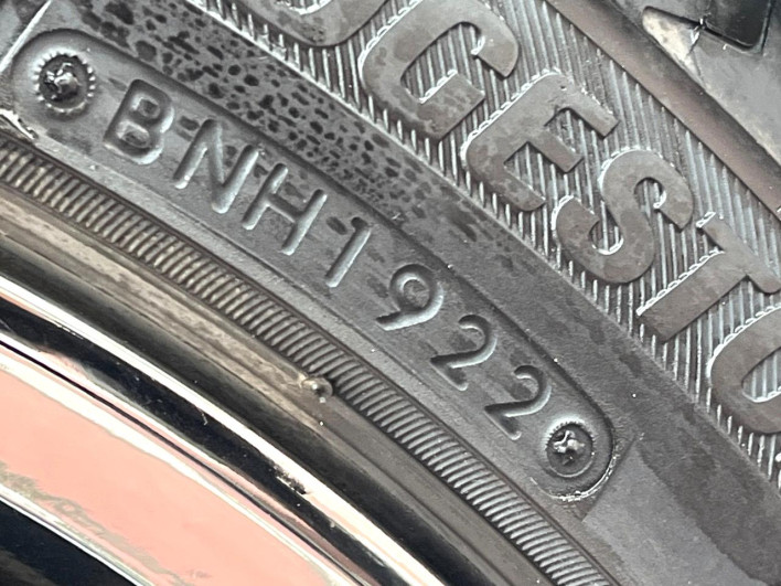 2018 Toyota Crown Hybrid 6AA-AZSH20 (UW-69f0210a3335d)[17]