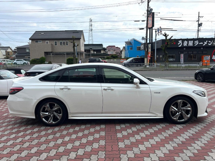 2018 Toyota Crown Hybrid 6AA-AZSH20 (UW-69f0210a3335d)[6]