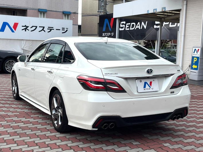 2018 Toyota Crown Hybrid 6AA-AZSH20 (UW-69f0210a3335d)[9]