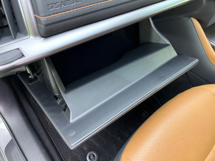 2021 Toyota Crown Hybrid 6AA-AZSH20 (UW-69f0210a89099)[29]